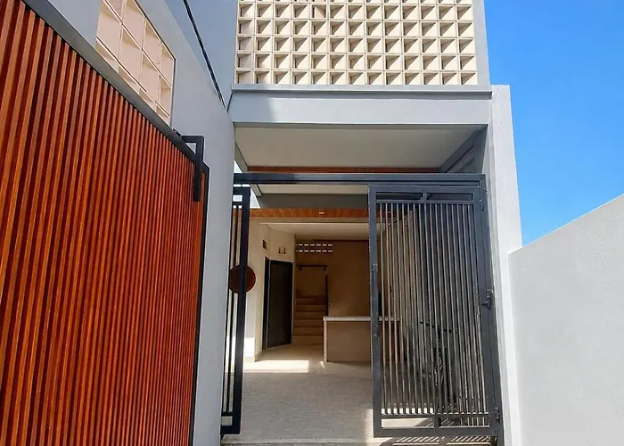 Comfort Room At Guesthouse Zio منزل للإقامة